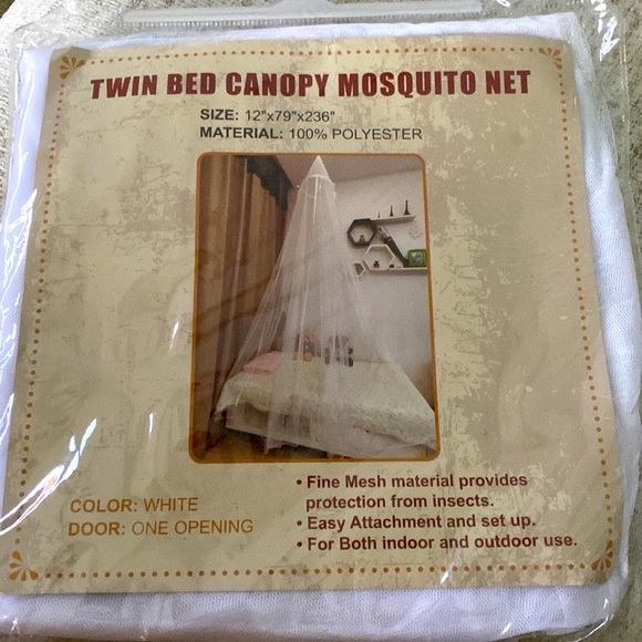 NWT Mosquito Net Twin Size Bed Canopy Funnel Style Indoor Outdoor - Picture 4 of 5